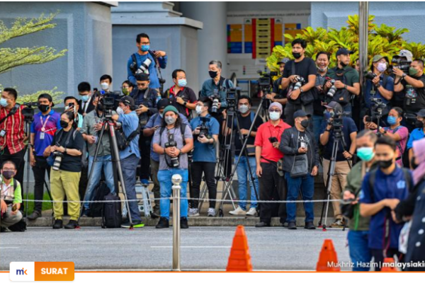 SURAT | Kerajaan harus terbuka, telus dengan media